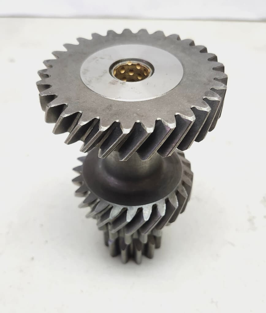 Ford GPW, Willys MB, early CJ2A (A739) Warner T84 cluster countershaft gear 4