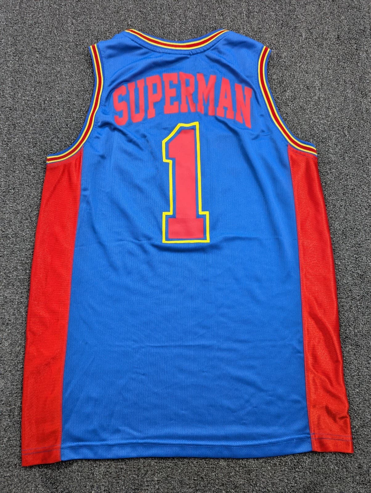 Vintage Men's DC Comics Superman Basketball Jersey Sleeveless Shirt Size Medium 2