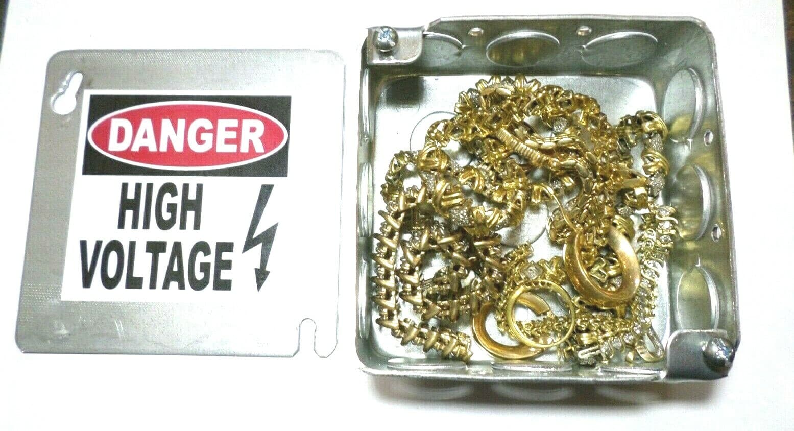 Secret Safe Magnetic Stash Box High Voltage Hidden Compartment Electrical Box 2