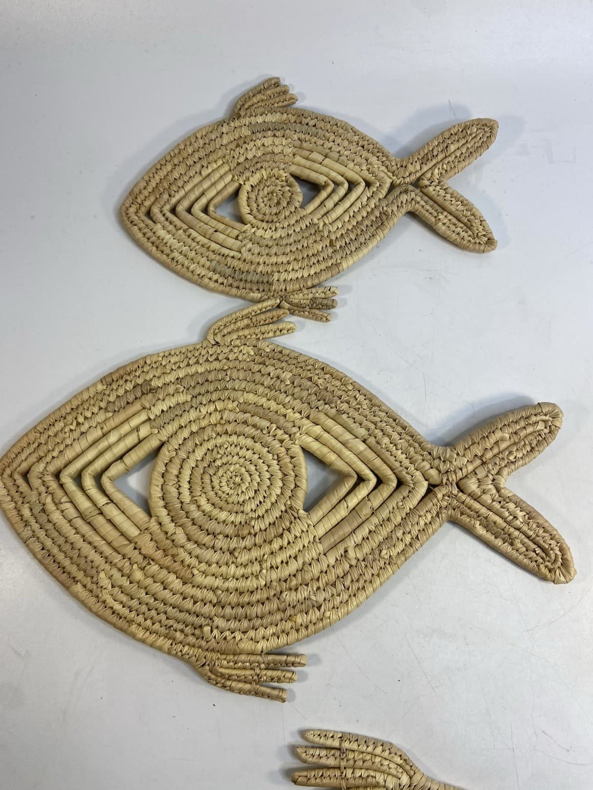 Set Of 3 Fish Trivet Hot Pads Wall Decor Woven Rattan Different Sizes MCM 6
