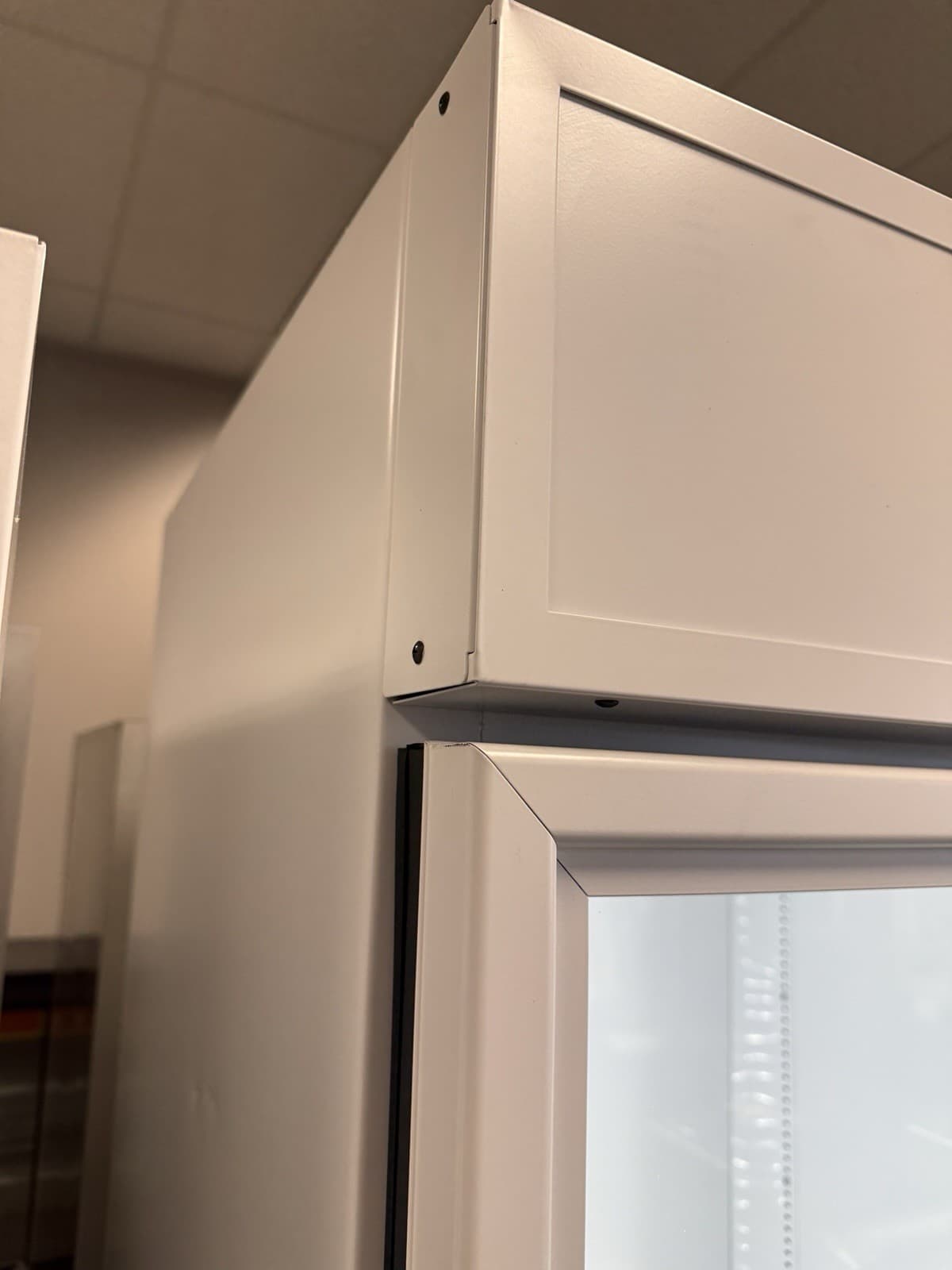 2025 TRUE TSCI-600R-G-PH-TSL01 1 Door Glass Refrigerator Cooler 4