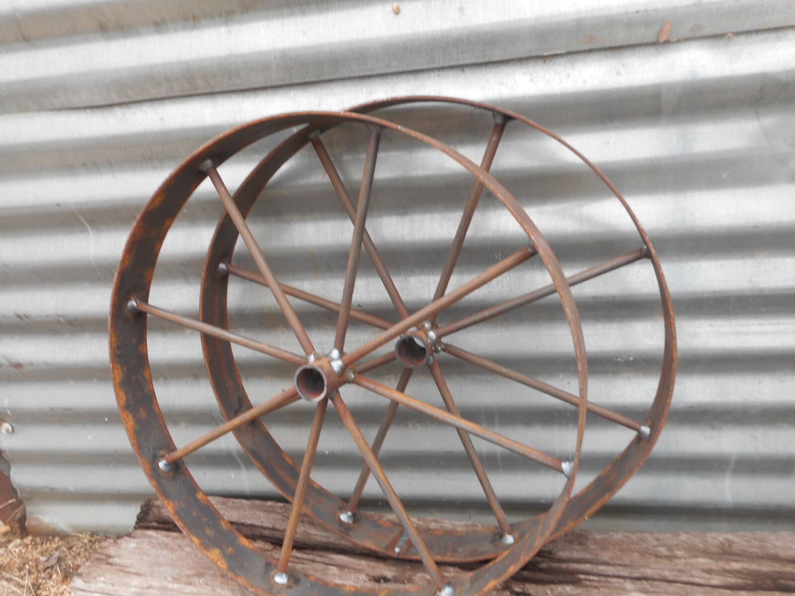 2) 24" steel ornamental Iron Garden Wagon Wheel western rustic art cannon cart