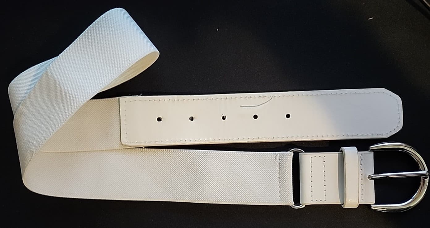 Rip-It Perfect Softball Belt Girls' M-L White (used) 3