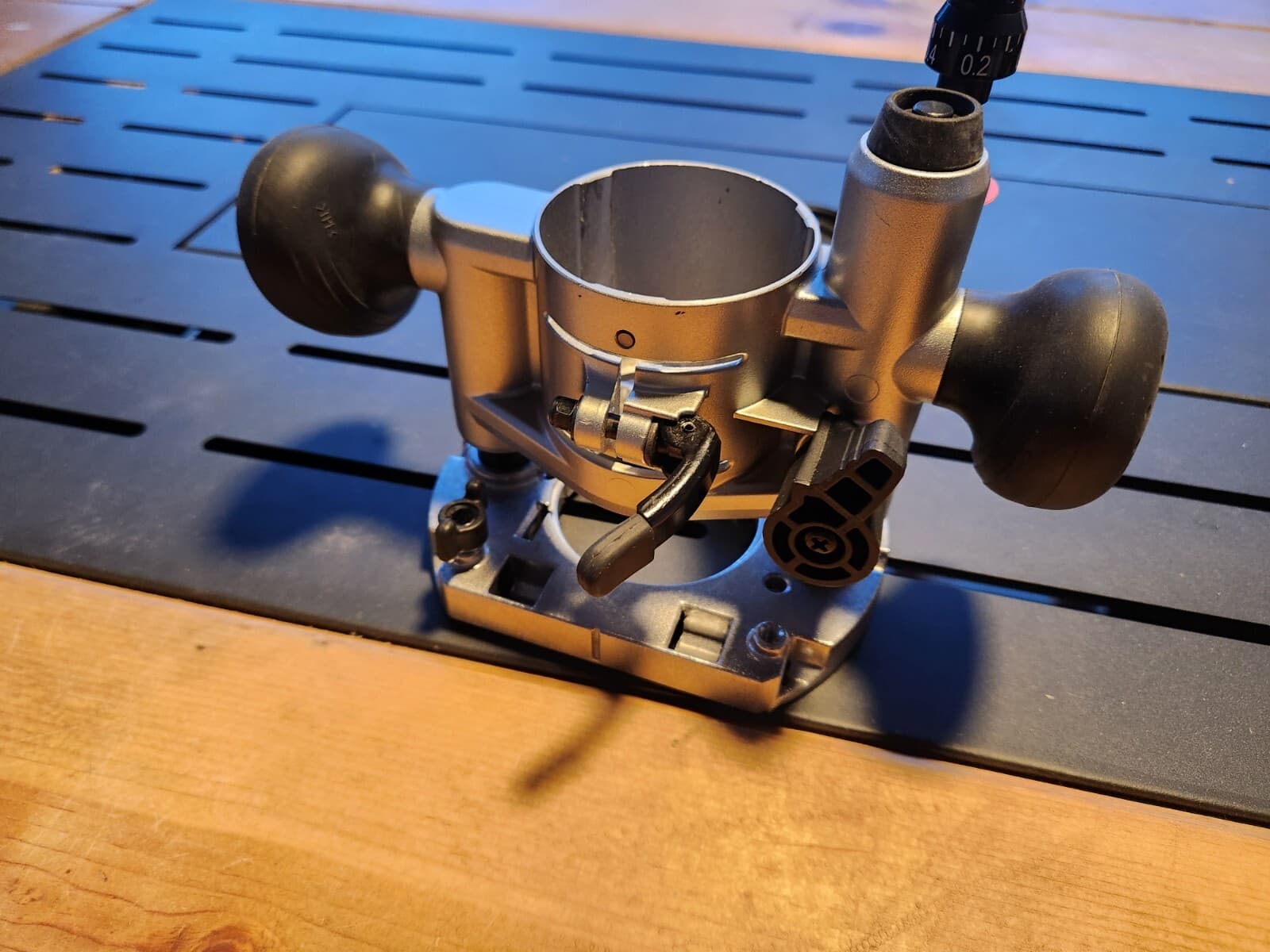 MAKITA ROUTER PLUNGE BASE ASSEMBLY – SUITS RTO700C, 3709 & DRT50Z TRIMMERS 2