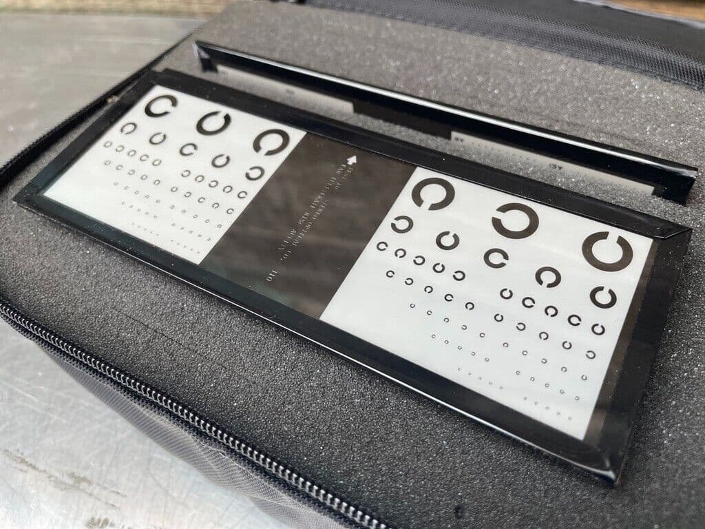 FIVE Stereo Optical Optec Vision Tester Screener Slides 15mmx5.5mmx2mm thickness 6
