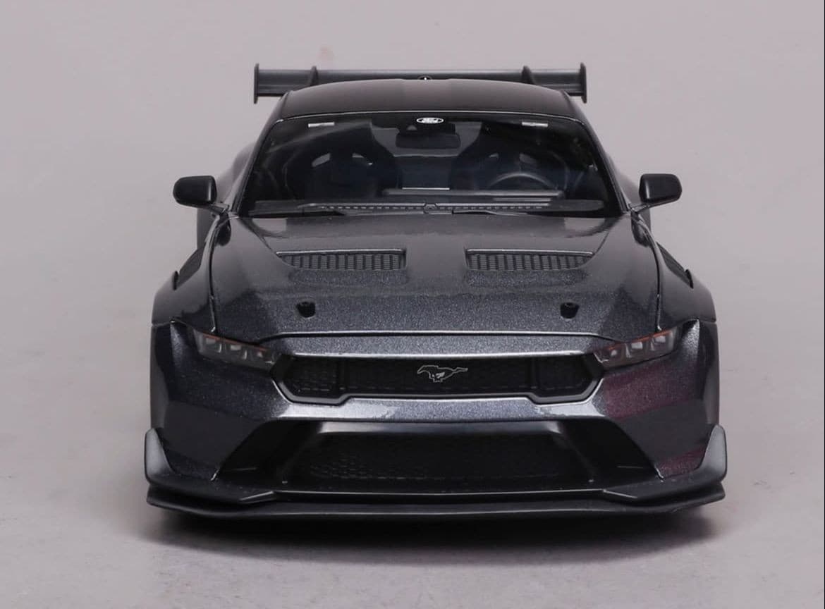 2025 Maisto 1:18 Ford Mustang GTD Special Edition Die-cast Model Sports Car 5