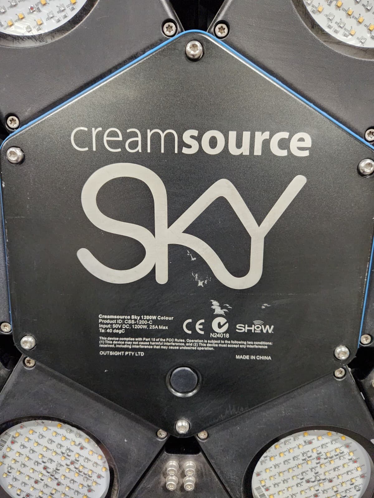 Creamsource Sky 1200W Full Color RGBWA 6-Engine LED Soft Light w/PSU *479 HOURS* 6