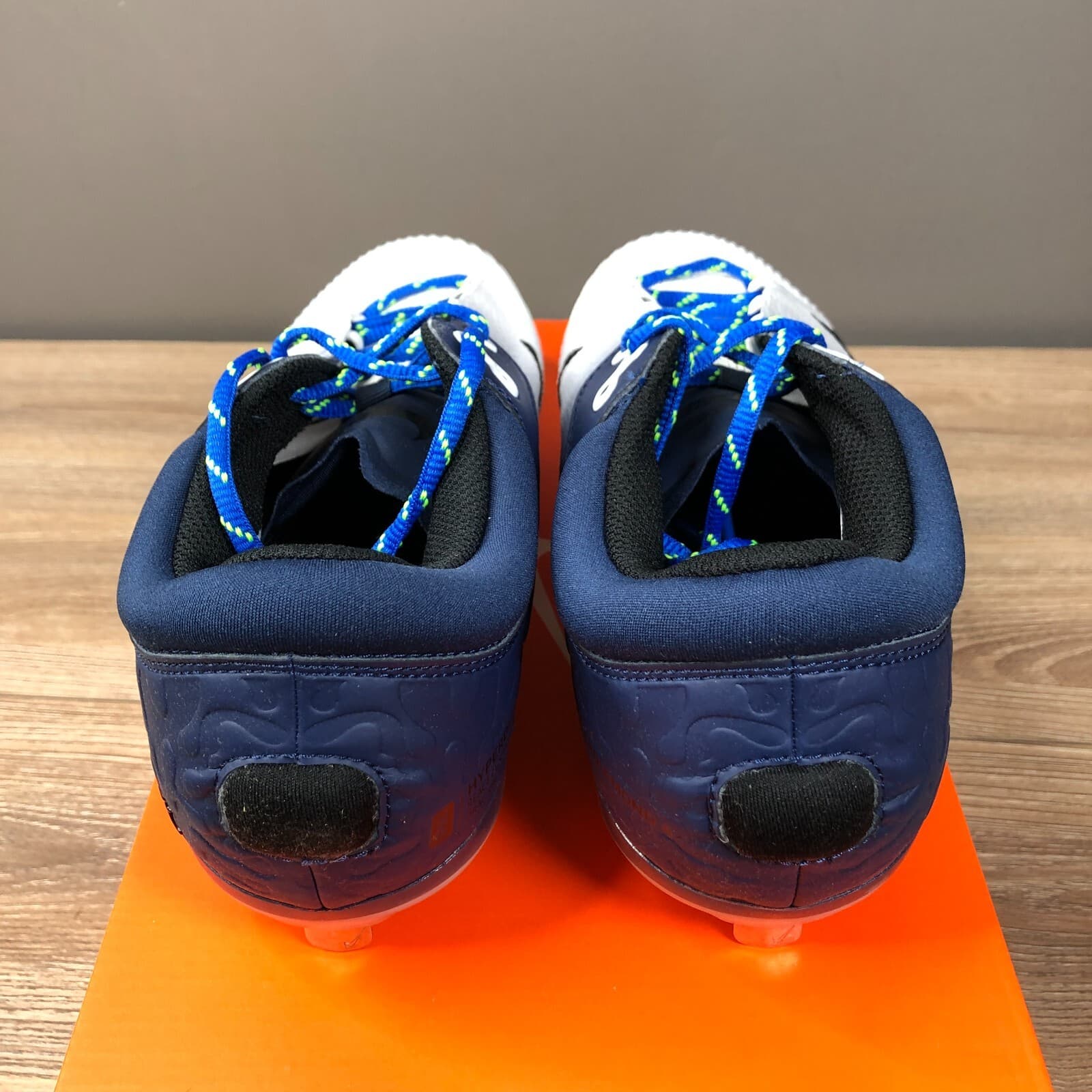 Nike Softball Cleats Hyperdiamond 4 Elite CZ5917-400 Blue White Women's Size 9 6