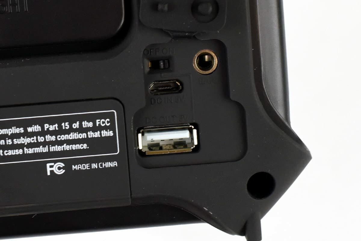 Kaito KA500L Emergency AM/FM/SW NOAA Weather Alert Radio with Flashlight Black 4