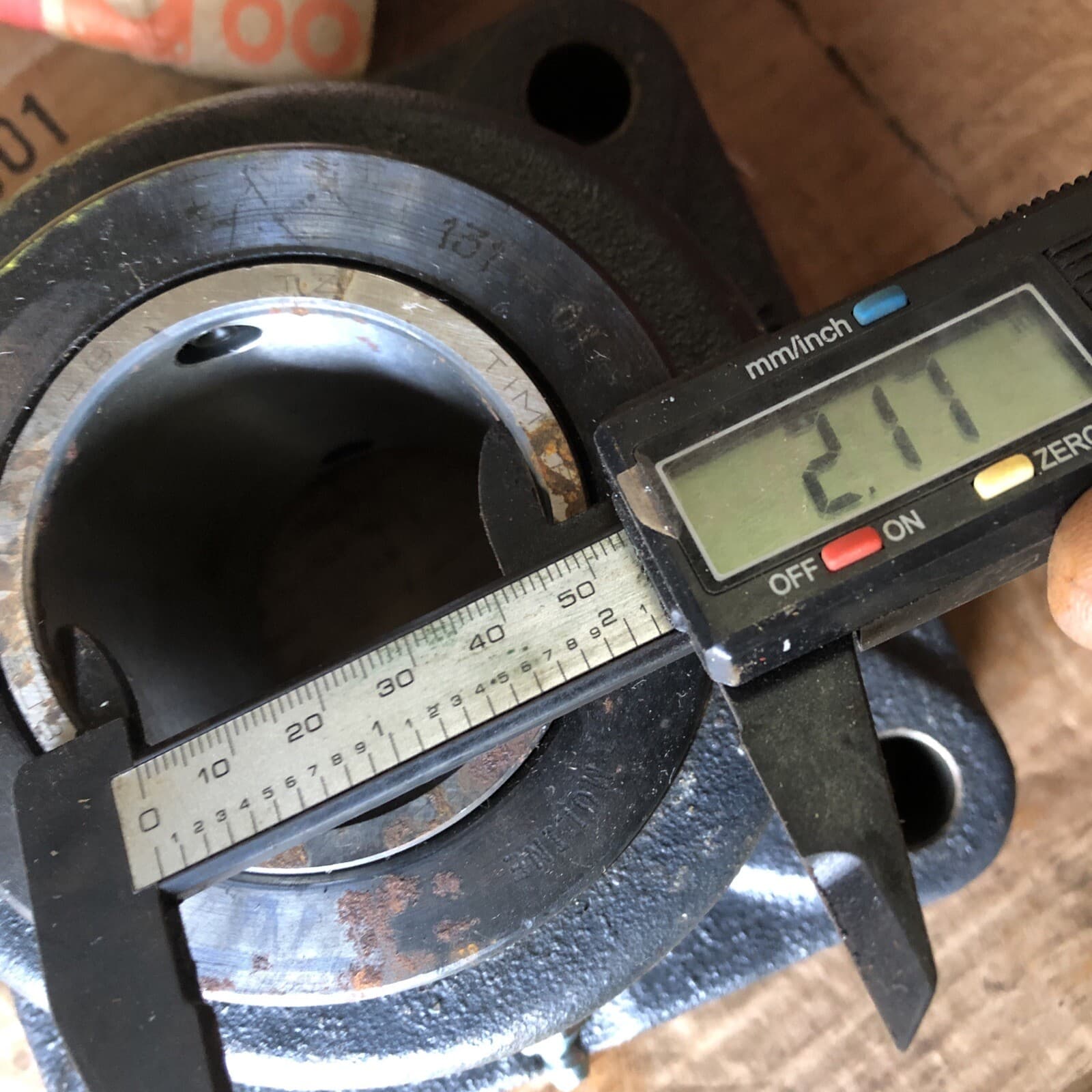 19311203 MOLINE BEARING 2-3/16 TYPE E 4-BOLT FLANGE TIMKEN BEARING RUST UNUSED 3