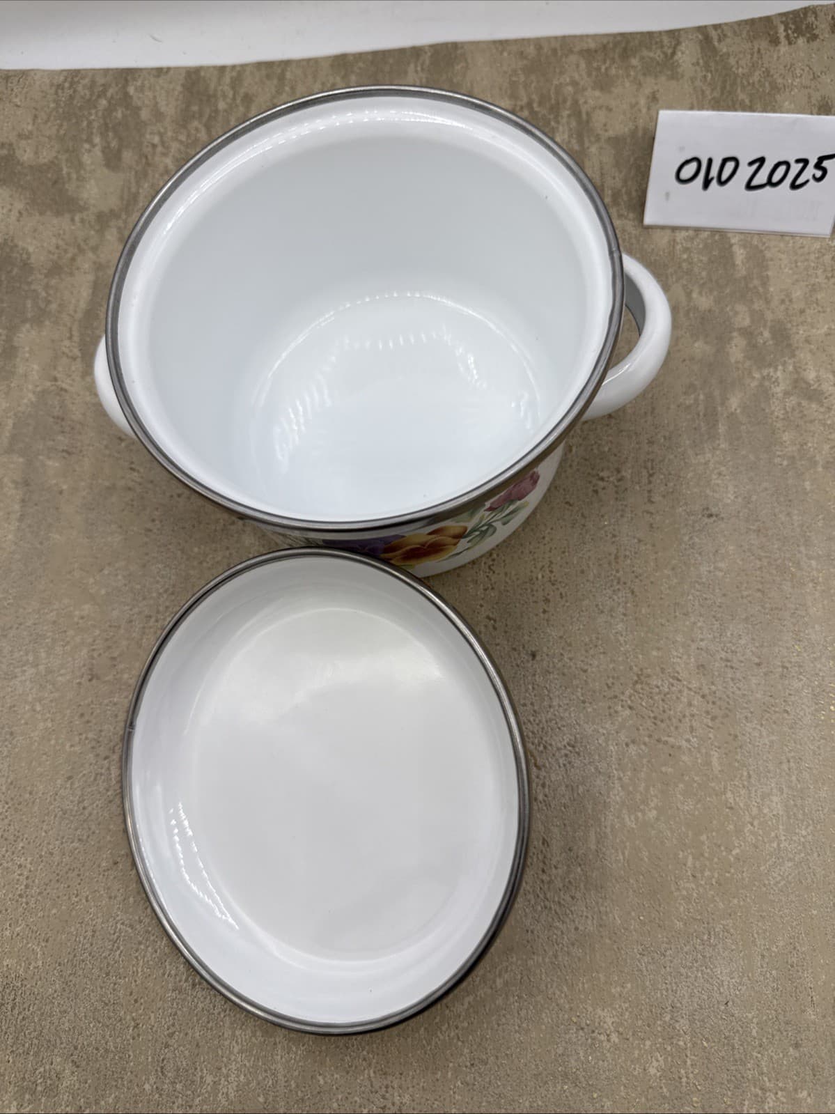 Corning Enamelware Summer Blush 1.25 Qt. 6” Enameled Metal Casserole Pot W/lid 5