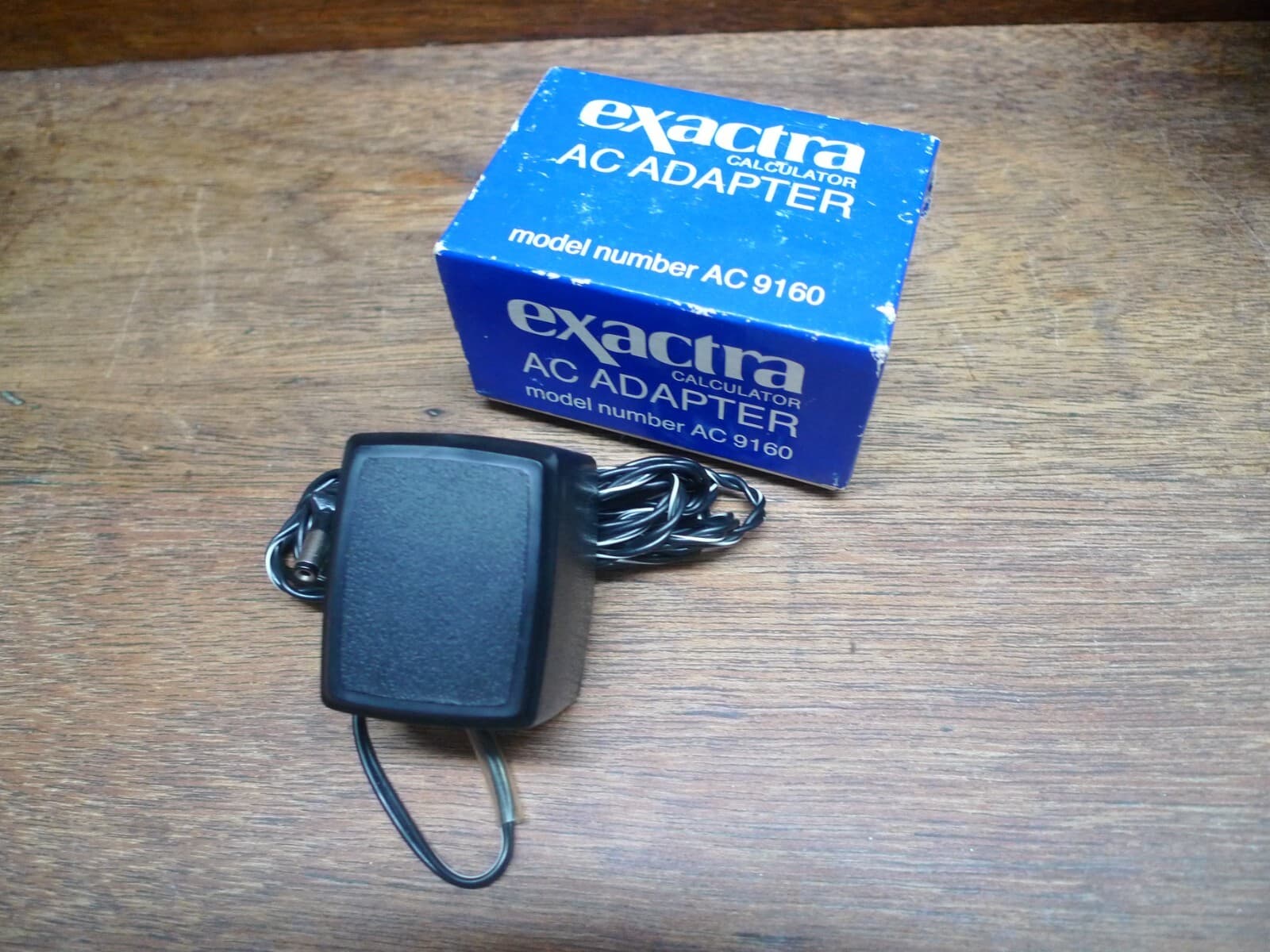 MONGOMERY WARD P100 ULTRA RARE VINTAGE CALCULATOR WORKS PERFECTLY 3