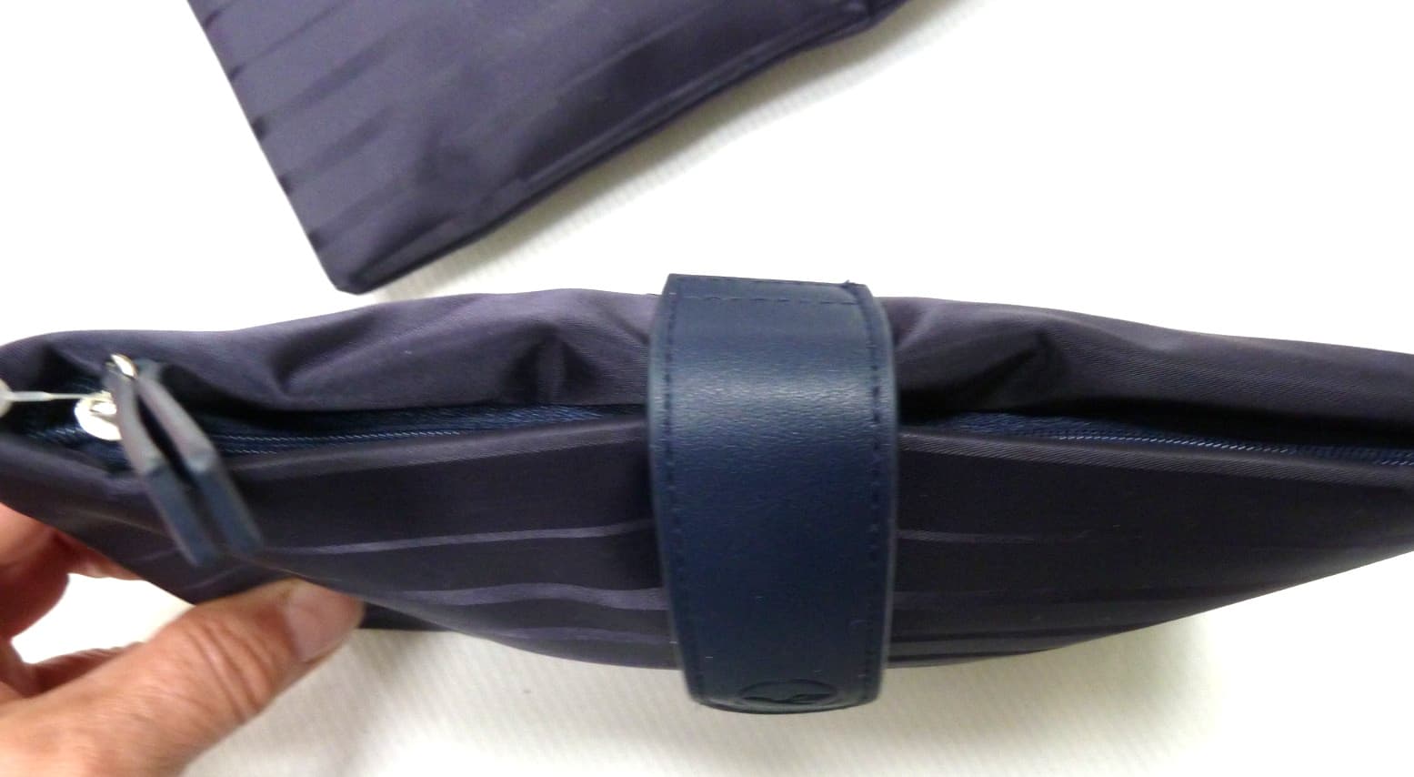 2 Lufthansa Business Class Amenity Travel Kit Sealed Unopened New October 2025 3