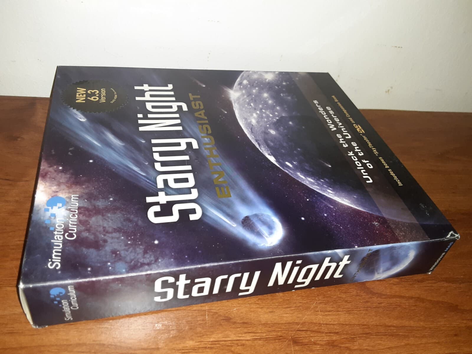 STARRY NIGHT ENTHUSIAST Windows/Mac 6.3 Version CD-ROM, DVD and BOOK New, Sealed 3