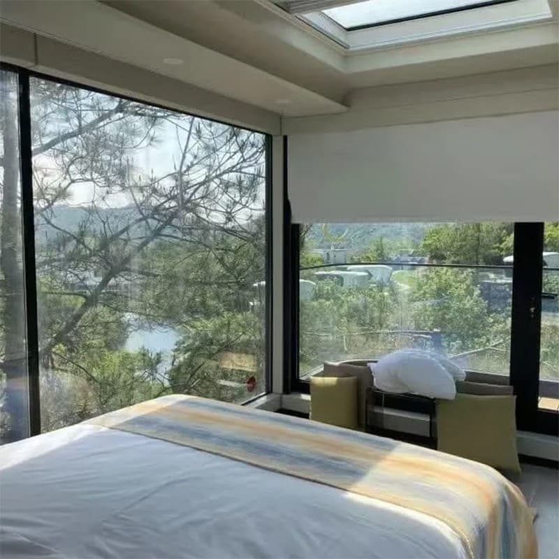 Wind Resistance Prefabricated House Quick Setup Space Capsule House 5