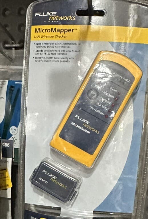 Fluke Networks MT-8200-49A, MicroMapper Lcd Display Circuit Analyzer