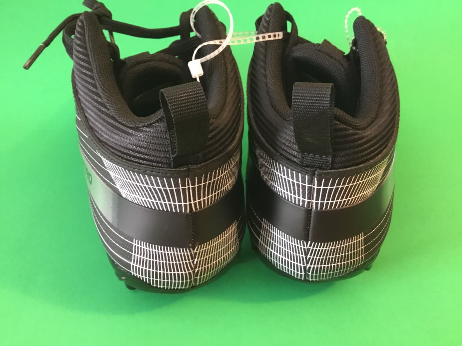 UNDER ARMOUR NITRO Men’s Football Cleats Shoes Size 13 Black w/Silver 2