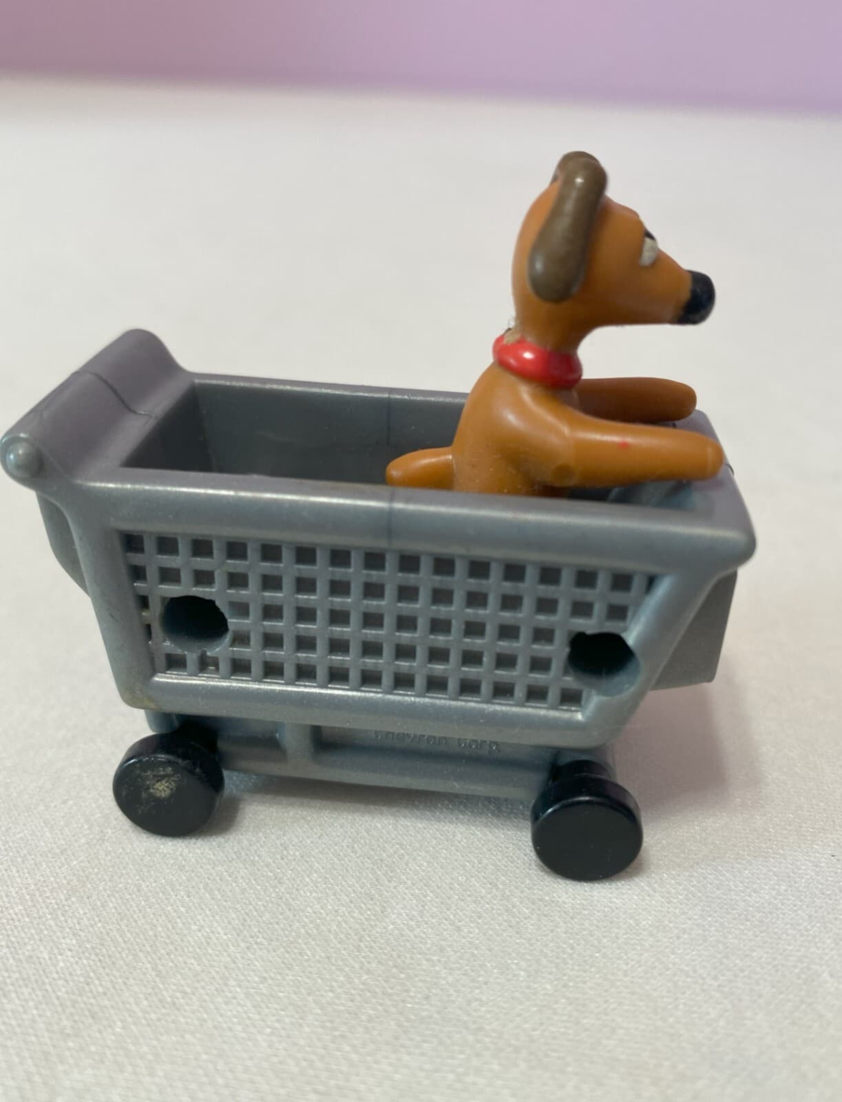 The Chevron Cars Dog in Shopping Cart For Holly Hatchback No.9 (D2) 4