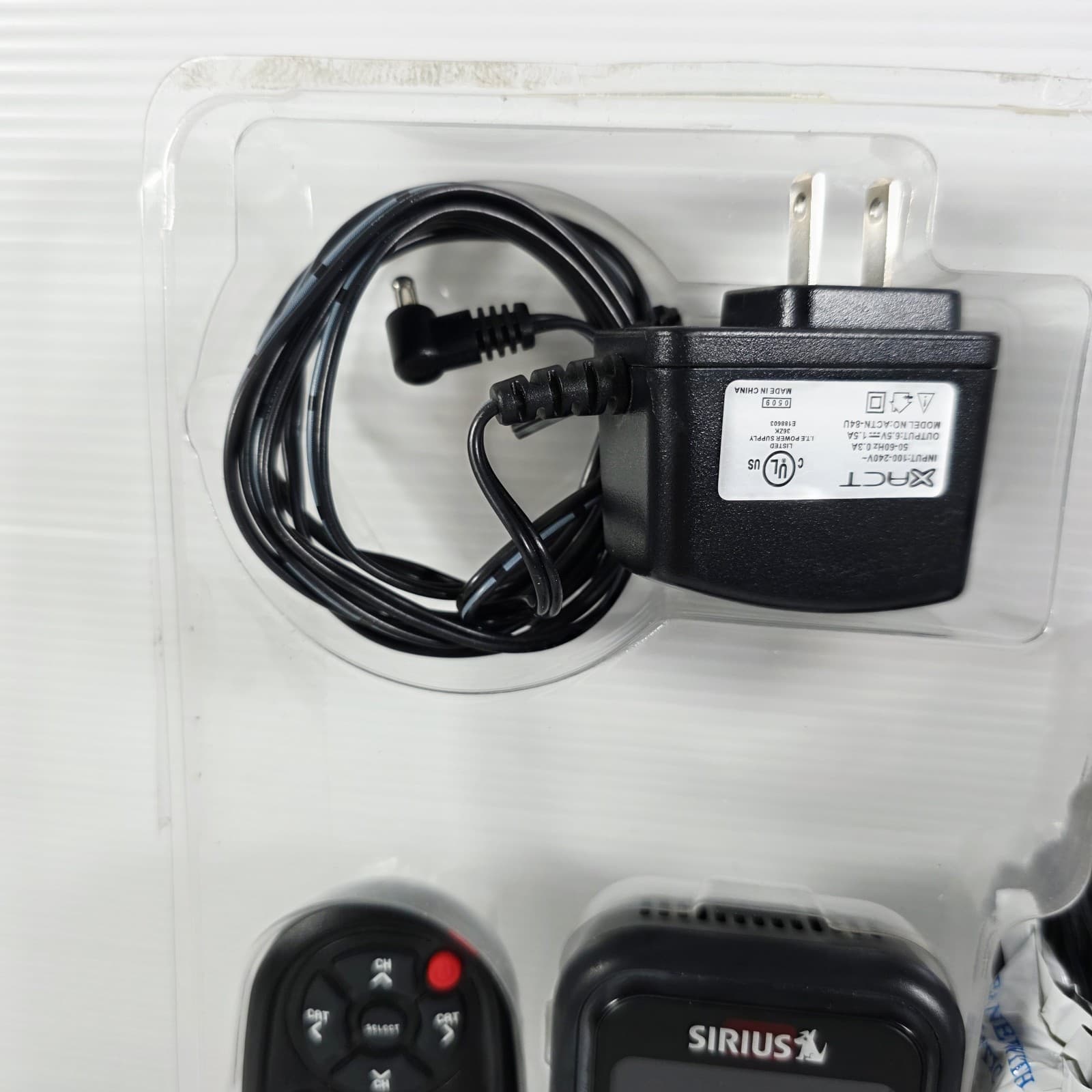 Xact Sirius Stream Jockey II Satellite Radio Receiver XTR2  5