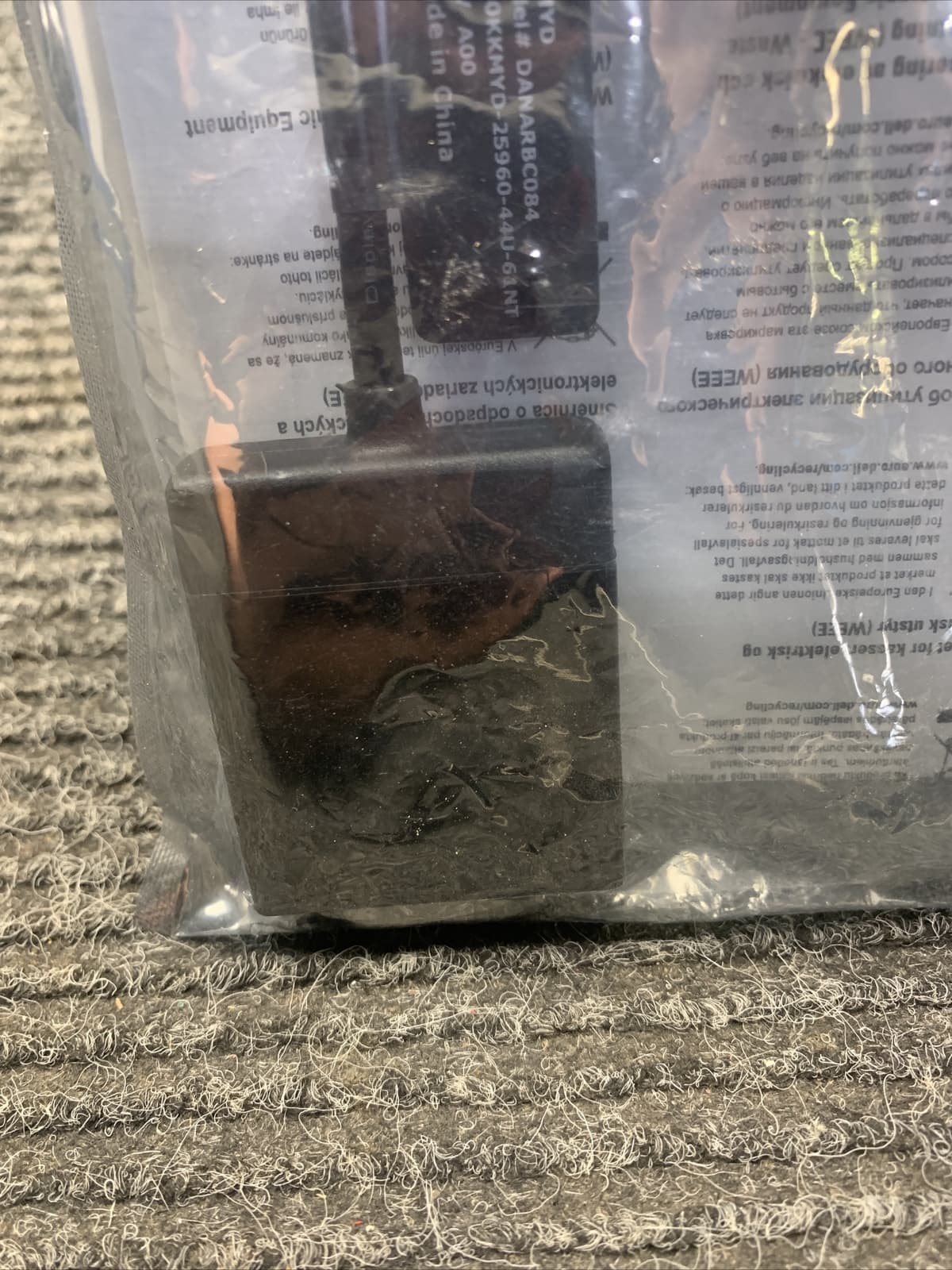 DisplayPort to DVI DP Adapter 0KKMYD DANARBC084 KKMYD Dell New  3