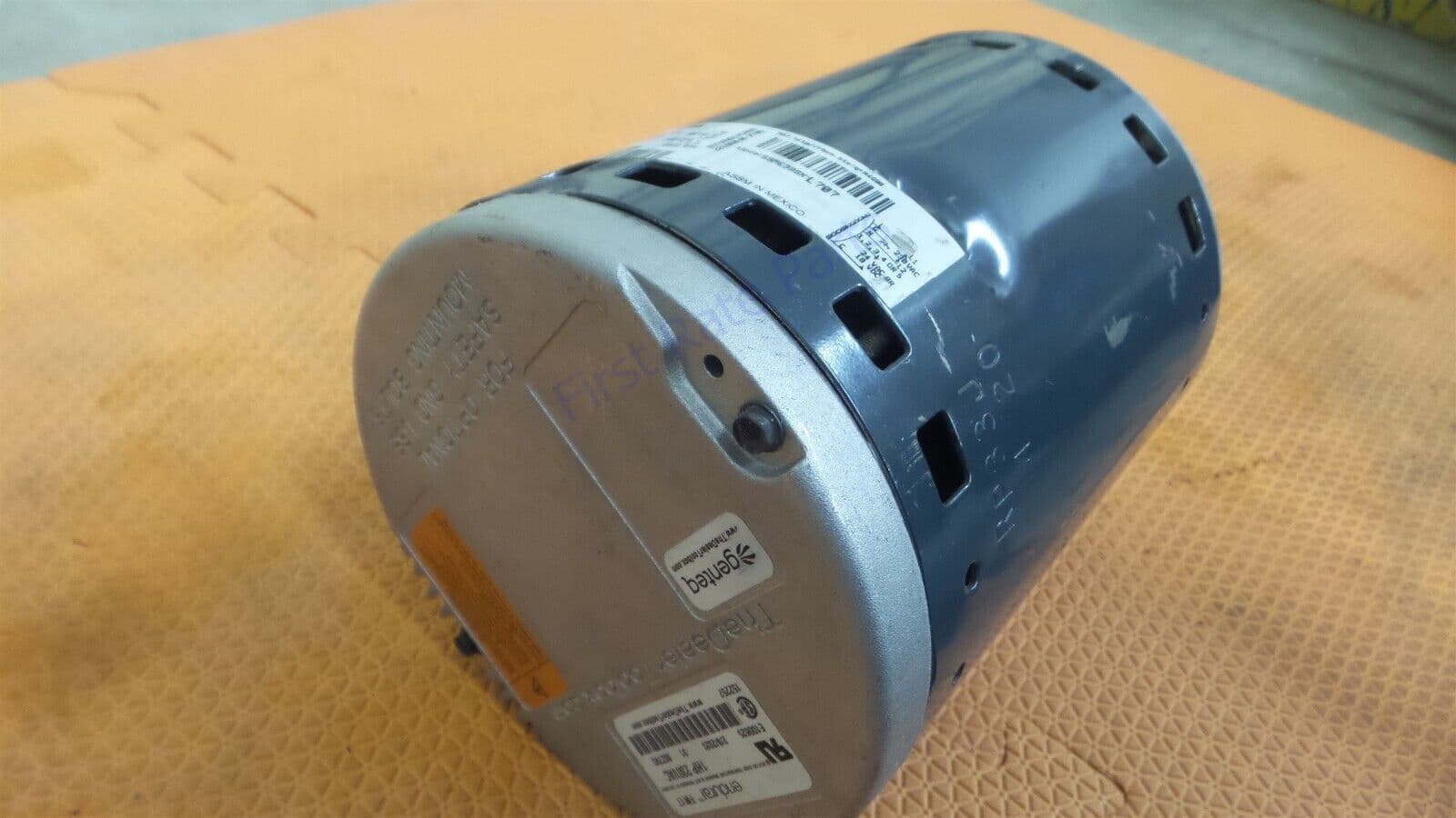 York S1-02435706005 Motor 02435315000 Luxaire Coleman Furnace Blower ECM Genteq 2