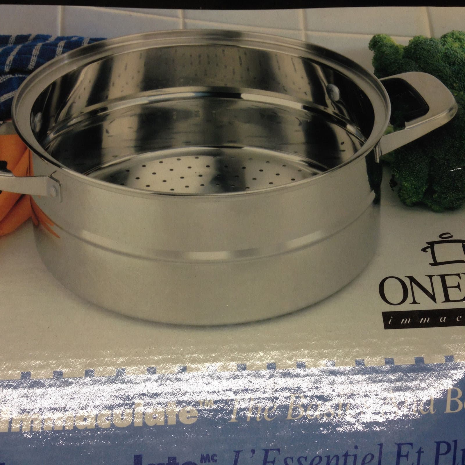 ONEIDA IMMACULATE STEAMER INSERT 5 QUARTS 18/10 STAINLESS STEEL IN ORIGINAL BOX 2