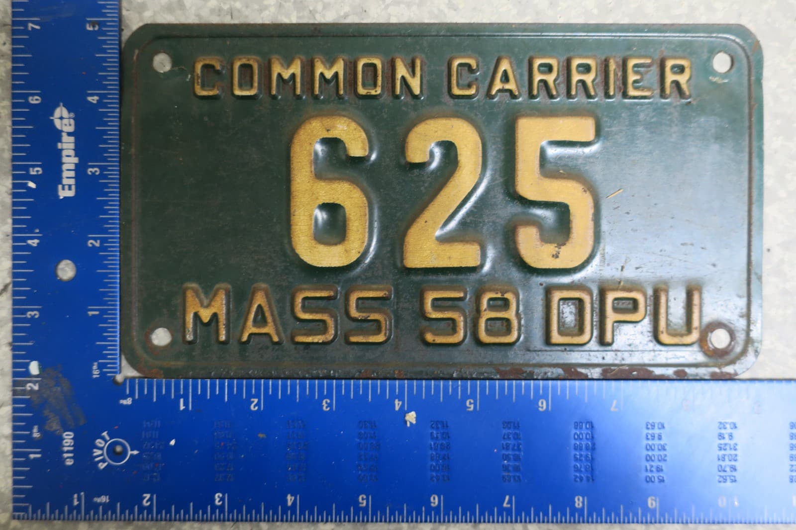 Massachusetts LIcense Plate 1958 MA Common Carrier Public Utilities Tag 625 Mass