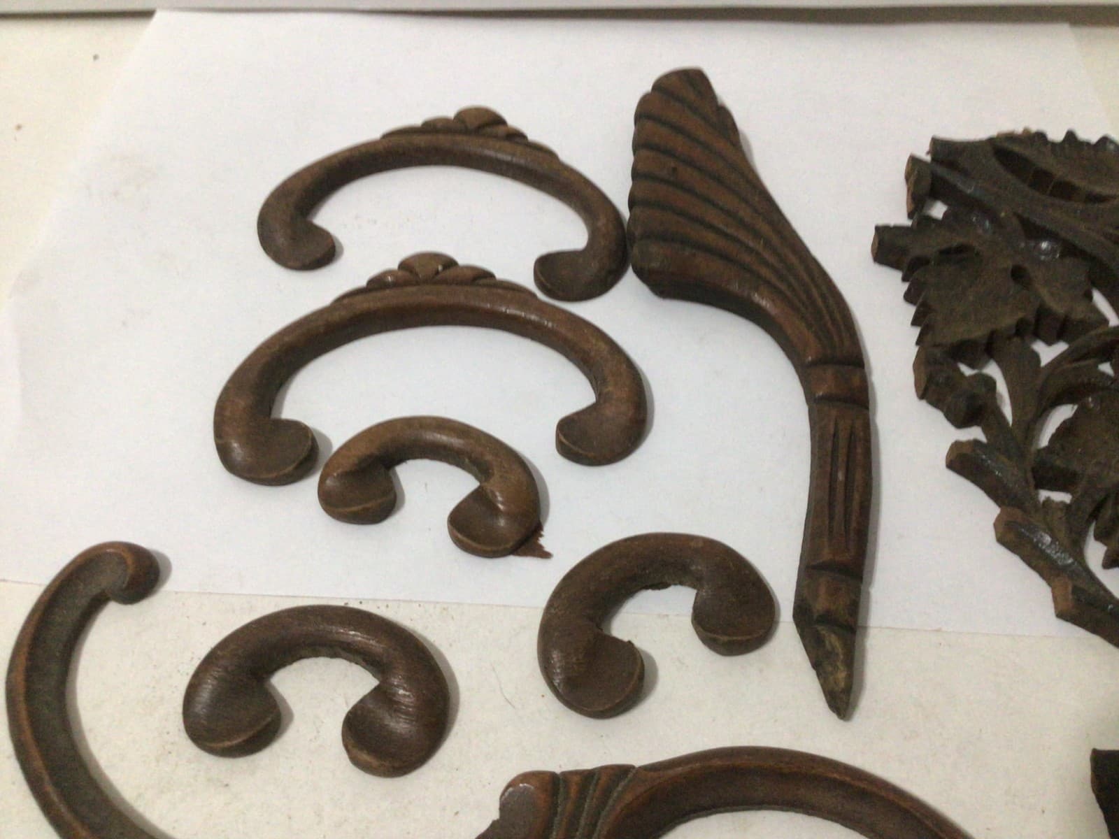 Vintage Ornate  Carved Wood Design Pieces Applique from Old Furniture 5