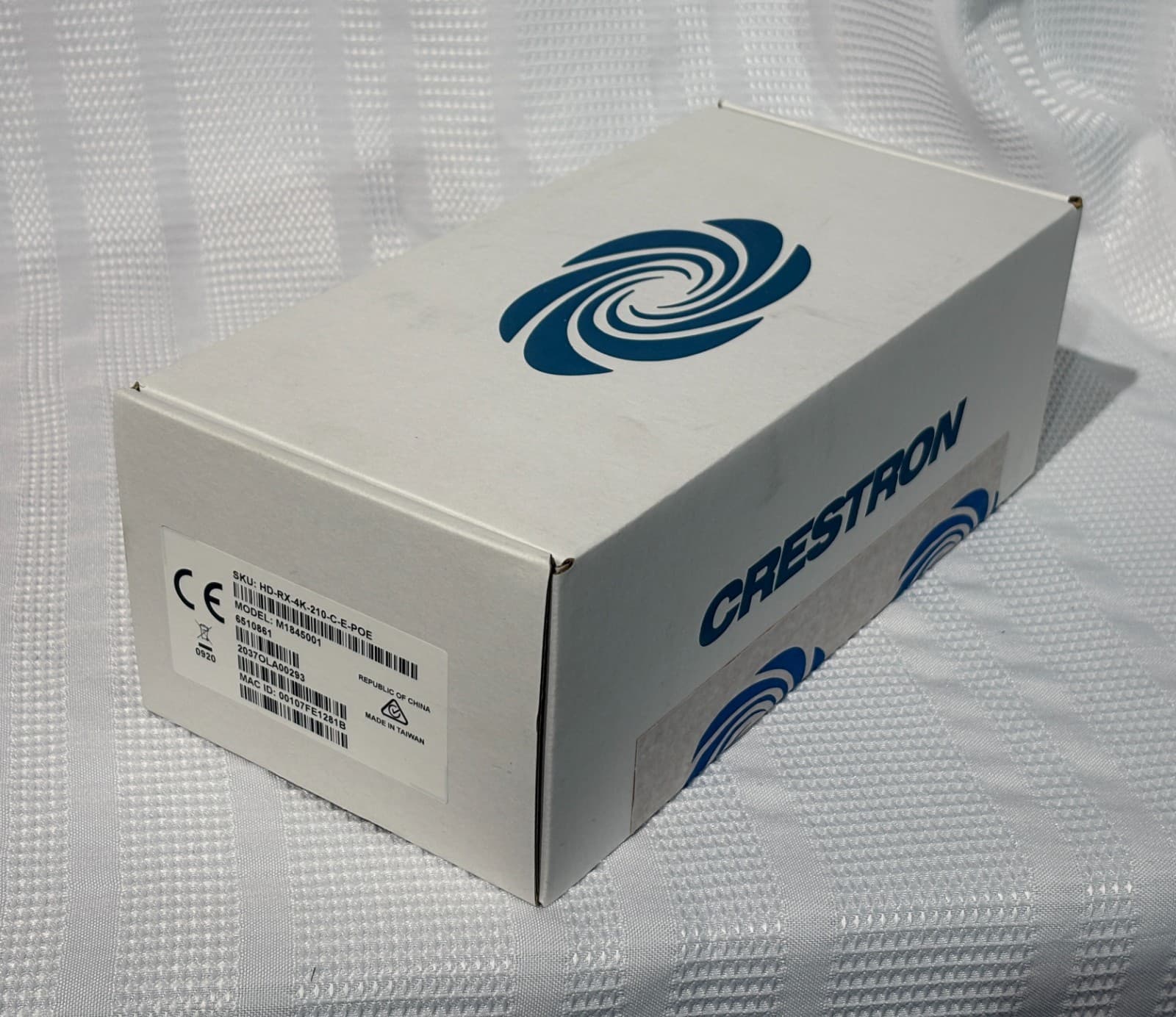 Crestron HD-RX-4K-210-C-E-POE DMPS Lite™ 4K 2x1 AV Switch and Receiver with POE+ 2