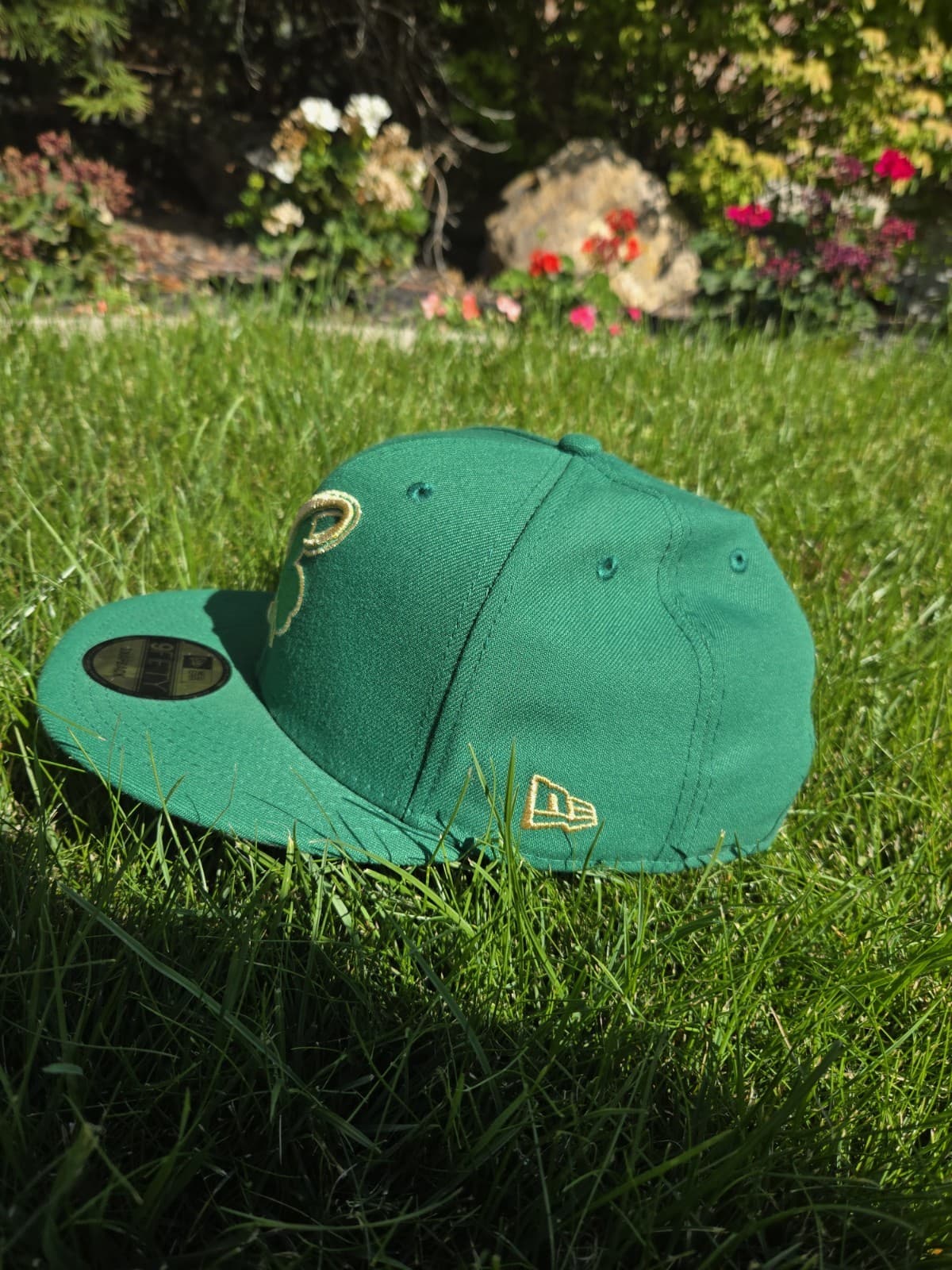 NBA Boston Celtics Adjustable Snapback New Era Shamrock Green  2