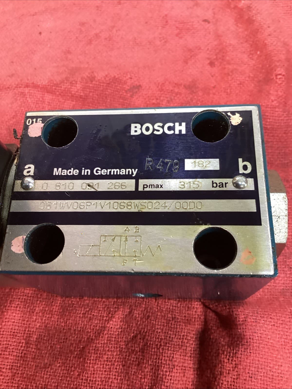 BOSCH 0 810 091 266 SOLENOID VALVE 0810091266 4