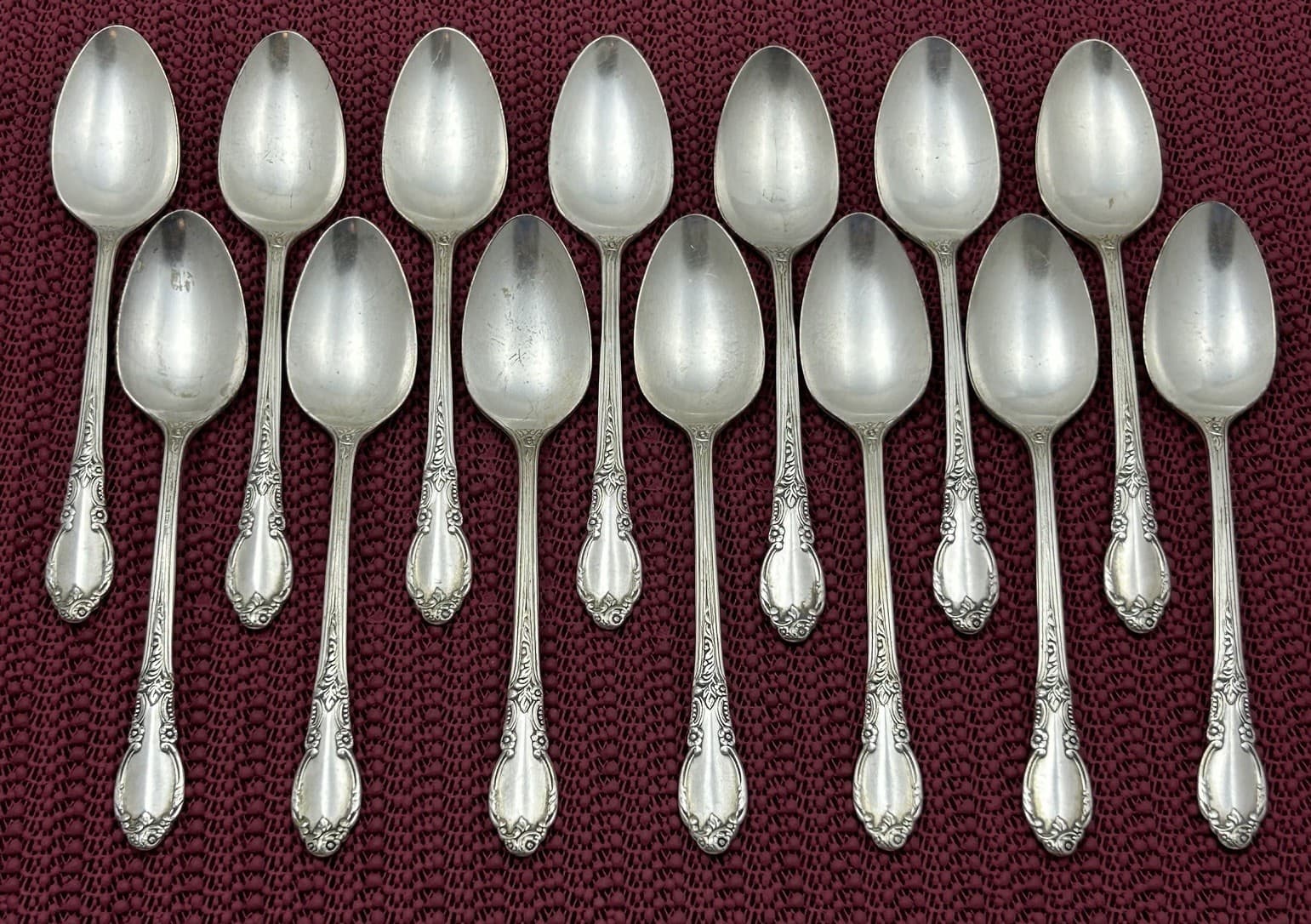 14 Teaspoons 1952 ENCHANTMENT LONDONTOWN 1881 Rogers Oneida