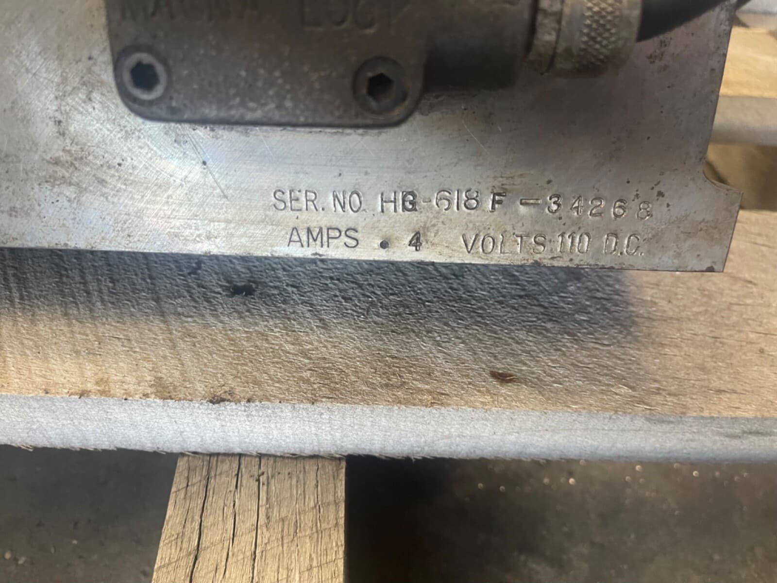 6" X 18" ELECTROMAGNETIC CHUCK WITH NEUTROFIER CONTROL 4