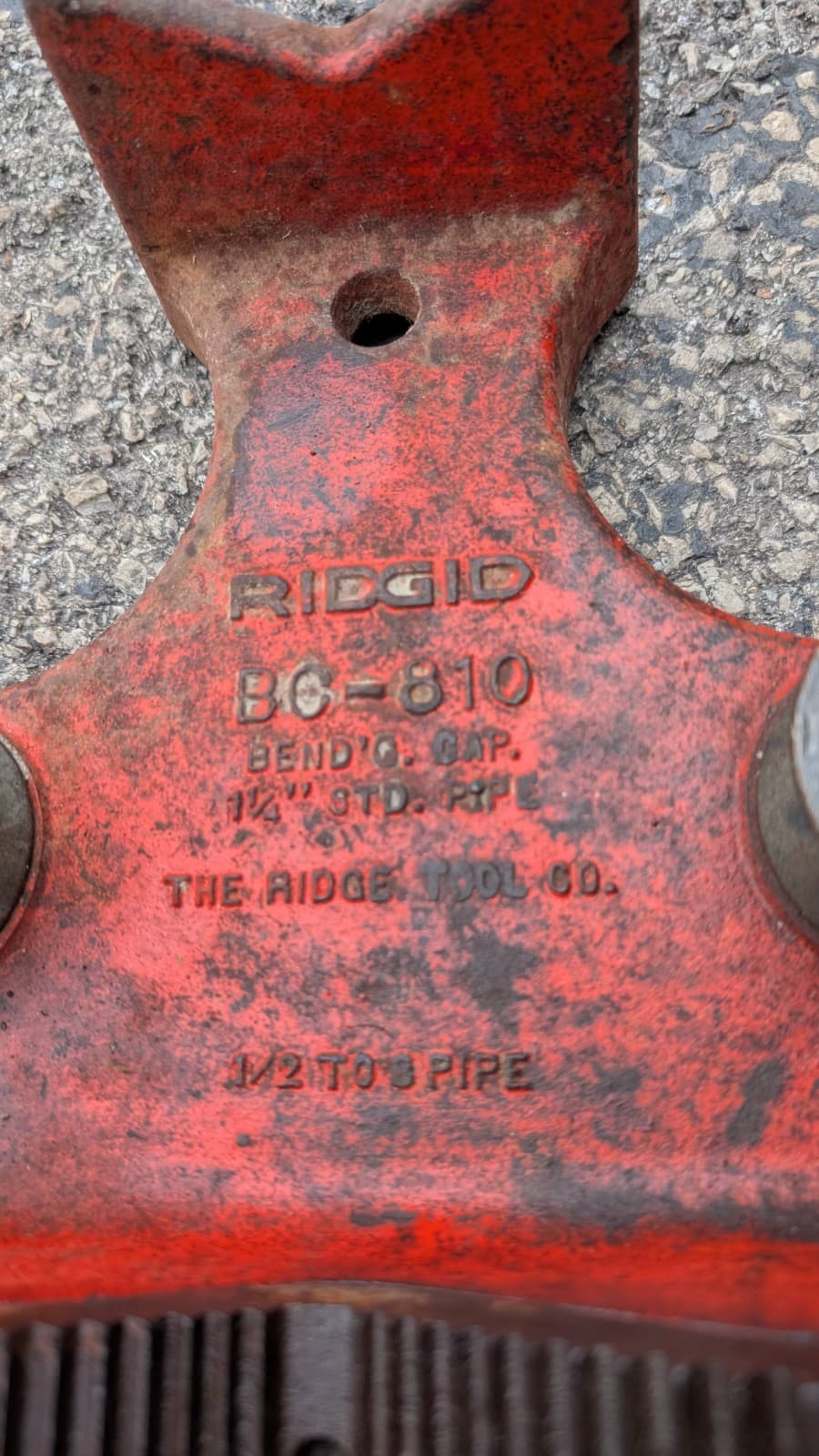 Ridgid BC810 Bench Chain Vise ½" To 8" Pipe 2