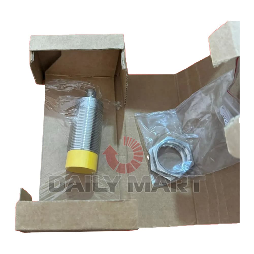 New In Box IFM GI701S Inductive Sensor 3