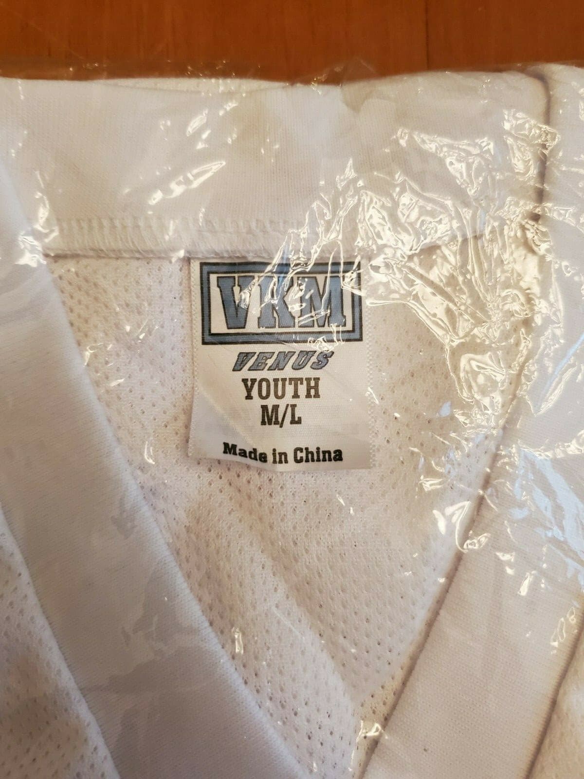 NEW Youth  Medium/Large Venus VKM FOOTBALL Half Shirt Practice Jersey - White 2