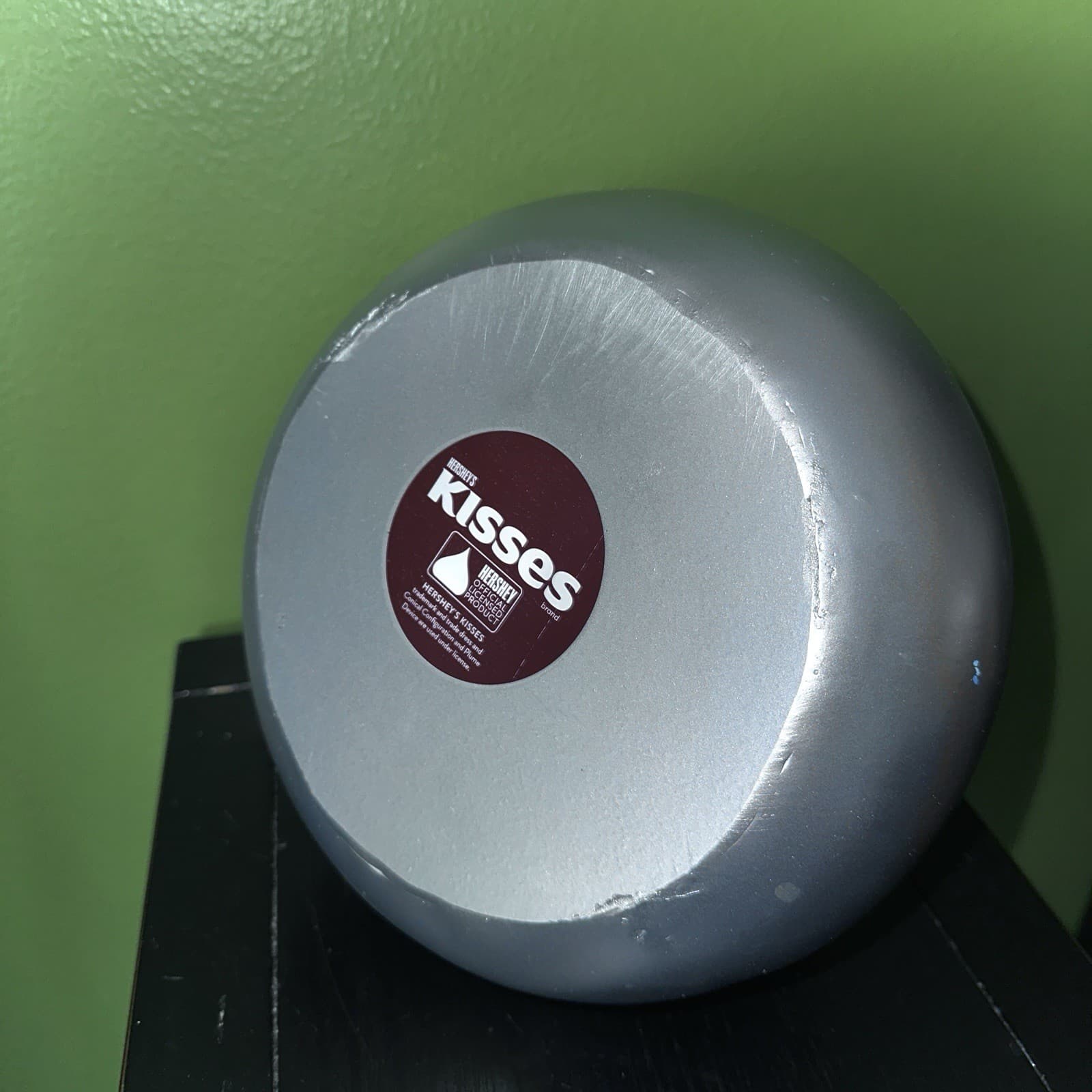 New HERSHEYS KISSES Silver 9” Tabletop Decor 6