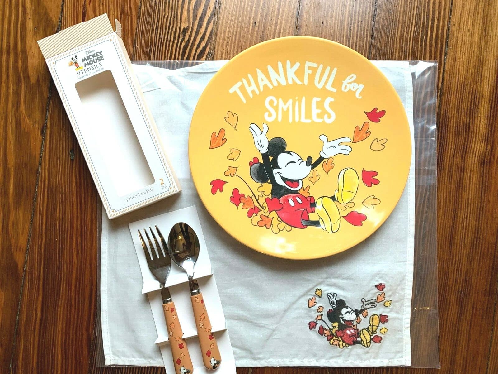 Pottery Barn Disney Mickey Mouse Napkin Thanksgiving party holiday school SET / 3