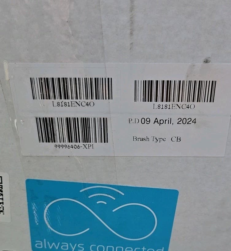 Dolphin Explorer E25 Wi-Fi Robotic Pool Vacuum Cleaner Pools up to 50 FT See Pic 4