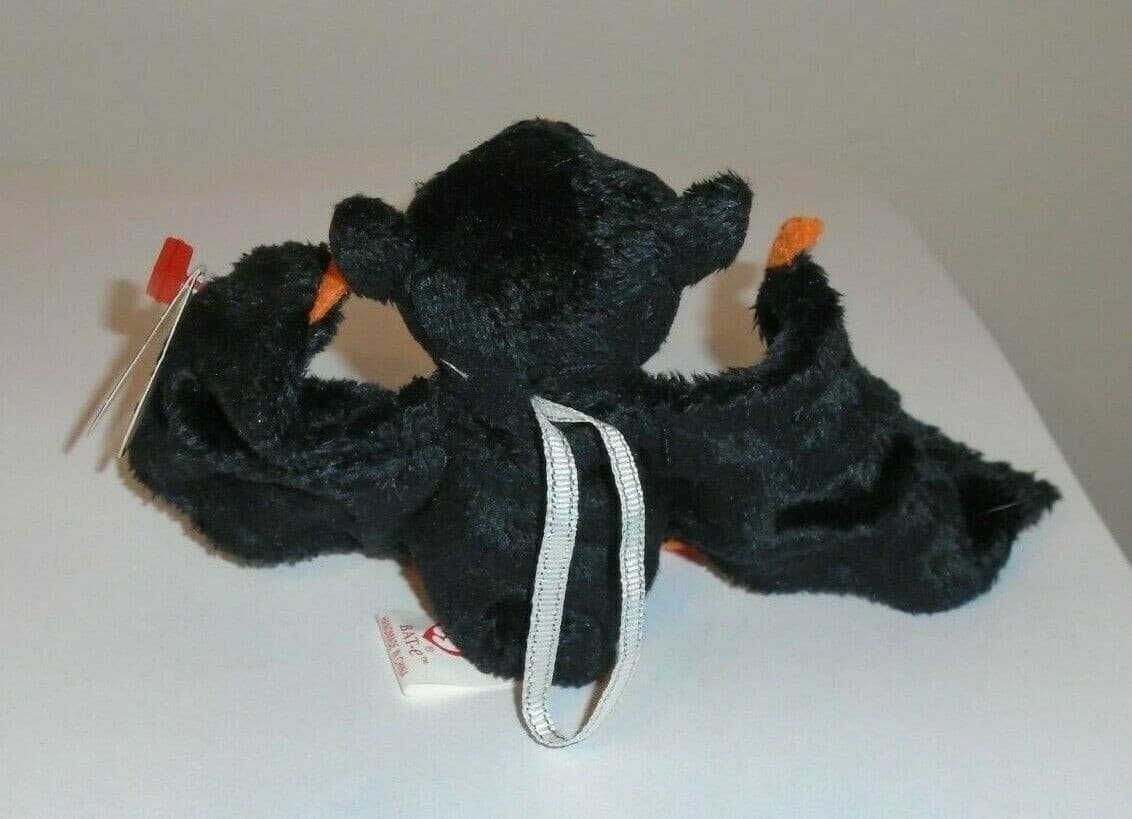 Ty 2004 HALLOWEENIE BEANIE Halloween Set Bat-e Fraidy Quivers Scared-e & Tricky 5