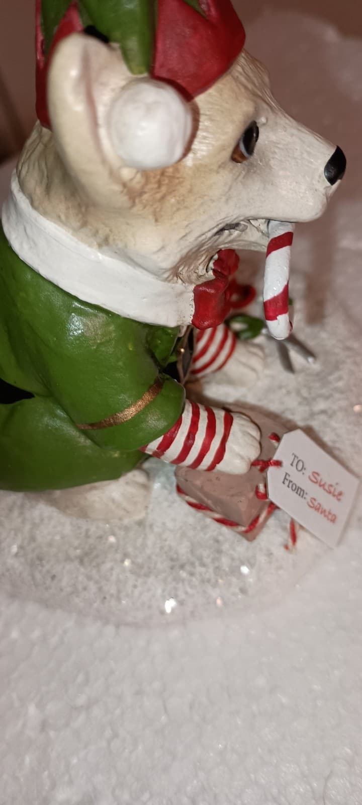 BETHANY LOWE-HOLIDAY- WRAPPING IT UP CORGI FIGURINE -NEW 2023 3