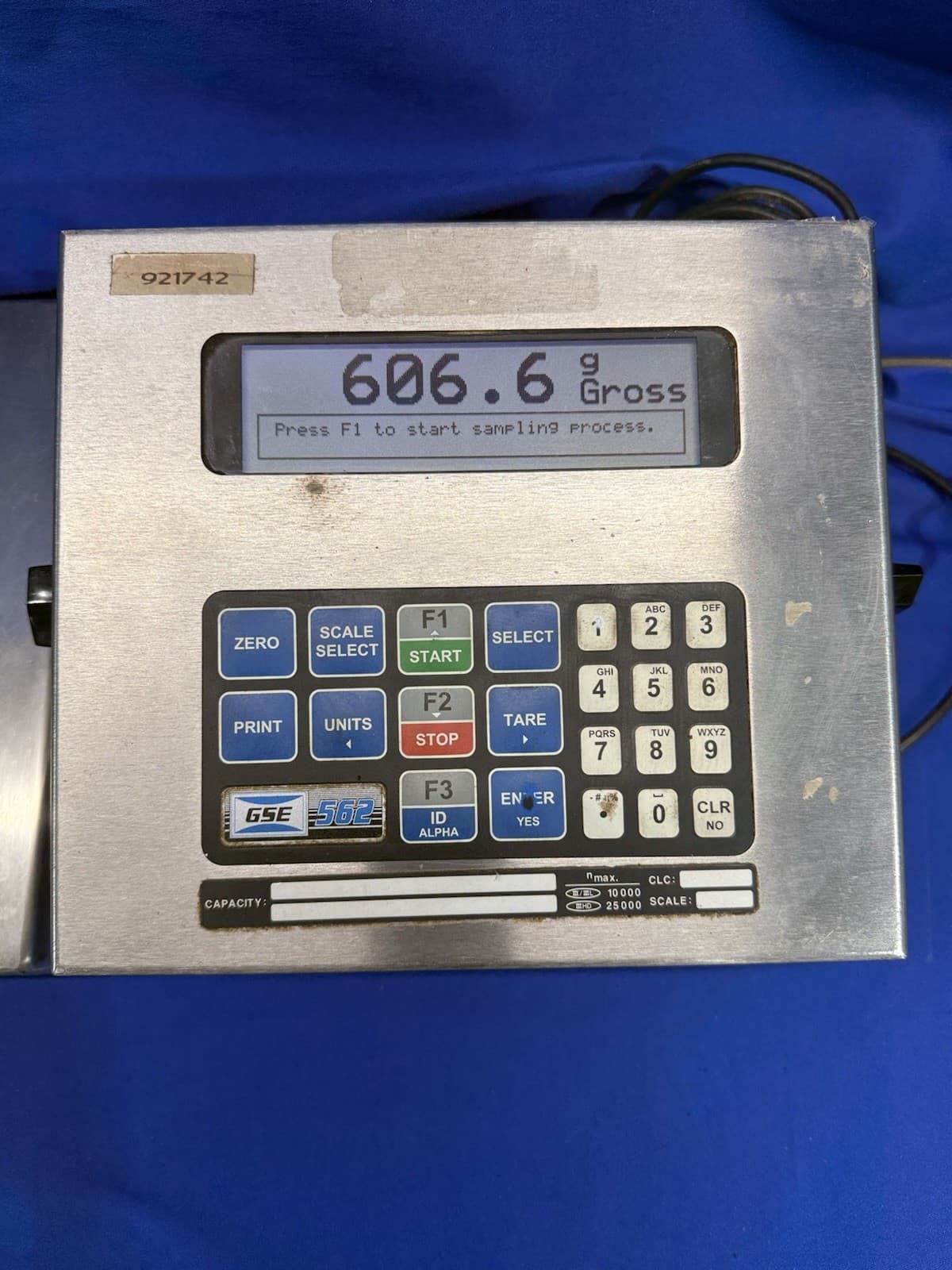 GSE Scale Systems 562 Display 200562-00020 with Rice Lake Weighing Scale - Read 2