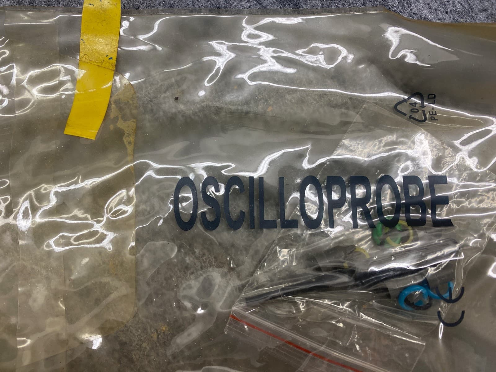 HITACHI Model V-1050F Oscilloscope 100 MHz~ Powers On 3