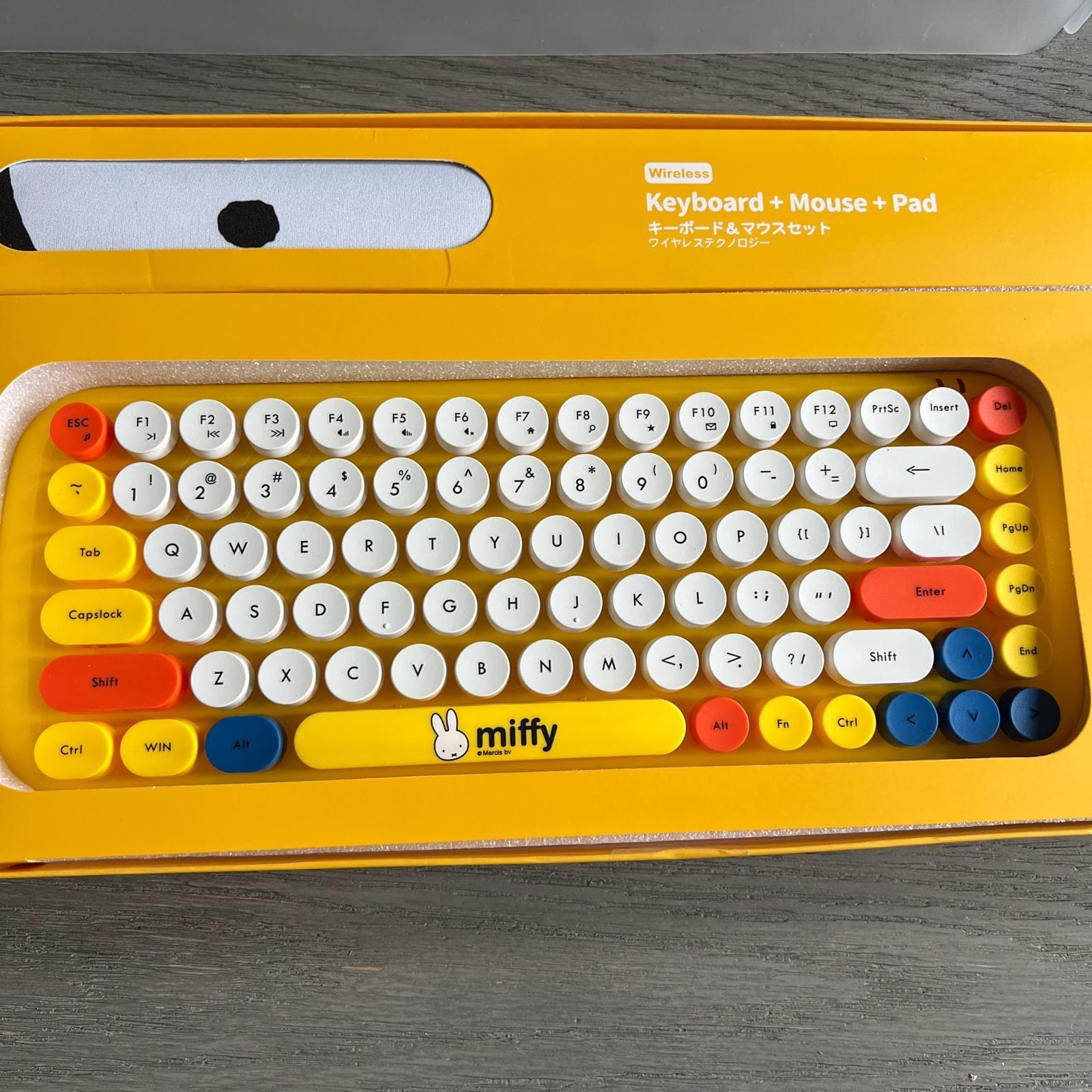 Miffy Dick Bruna Keyboard + Mouse + Mat Set Wireless Blue Yellow 2