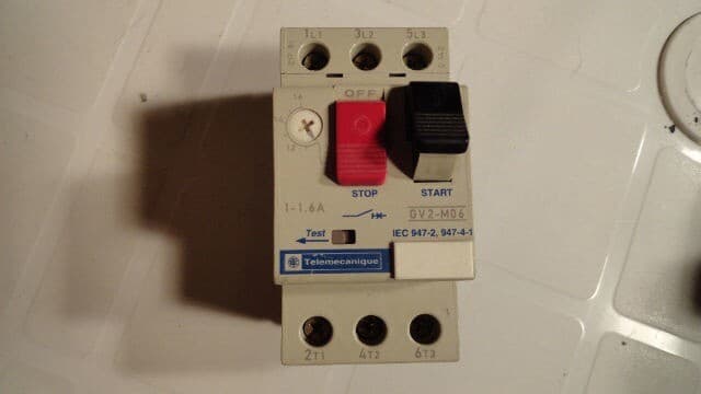 Telemecanique GV2-M06 Manual Motor Starter 2