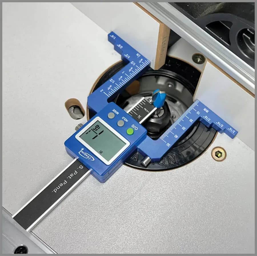 IP54 EZ Read Digital Router and Saw Gauge 4