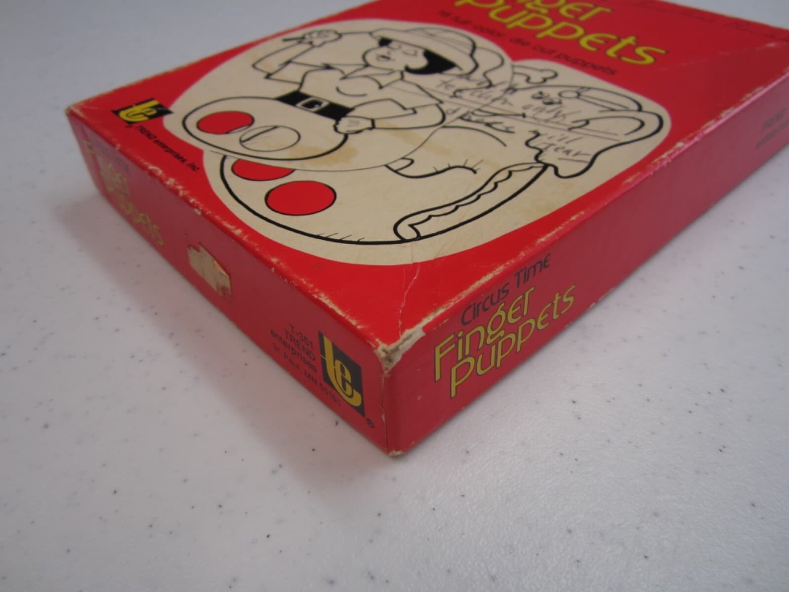 Circus Time Finger Puppets 16 Die Cut Puppets T-351 6