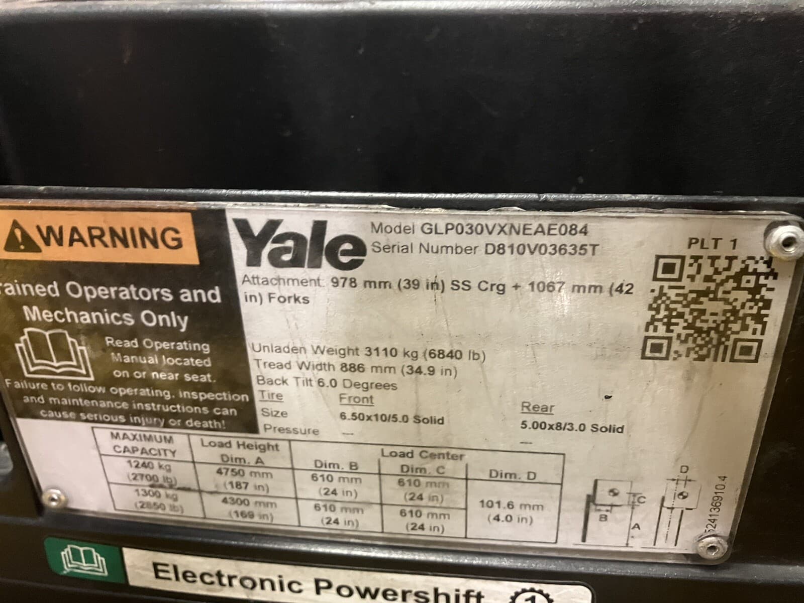 2019 Yale 3000 LB Solid Pnuematic Forklift With Side Shift and Triple Mast 6