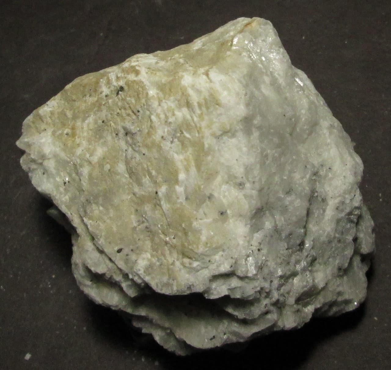 Hydrozincite Chondrodite Diopside Fluorescent Minerals Long Lake, Ont, Canada 4