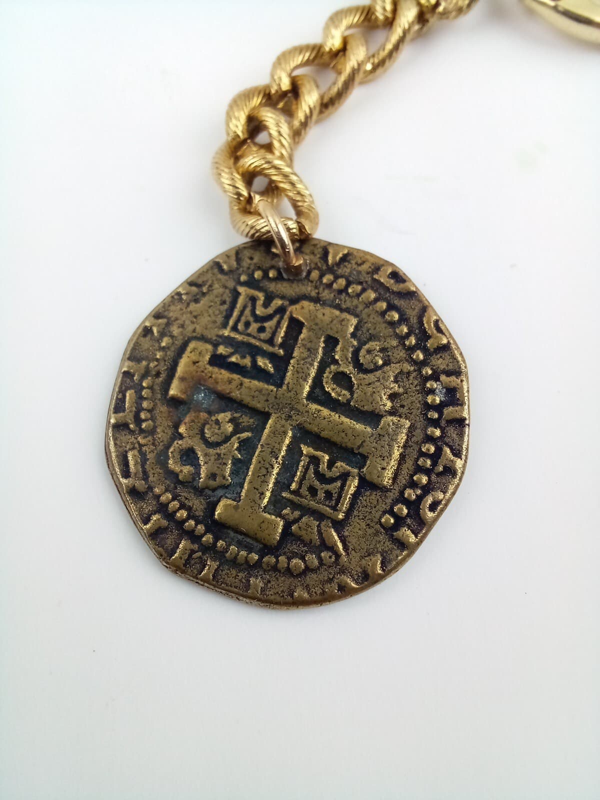 Replica of a Gold Doubloon in original plastic with description 4